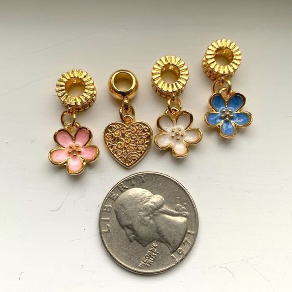 4 Charm Set – Flowers & Heart Dangle Charms for Bracelet or Necklace - Picture 7 of 8